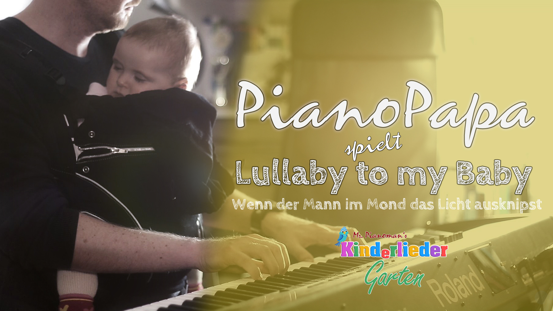 Piano-Papa begleitet Baby in den Schlaf.
